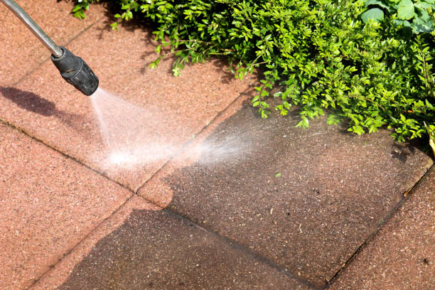 Best Commercial Pressure Washing  in Delafield, WI